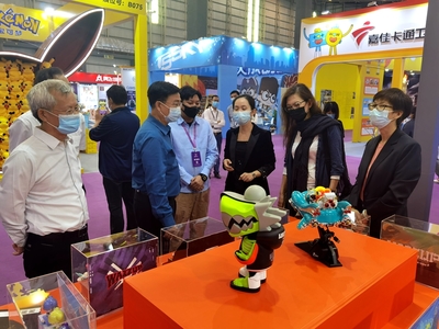 省政府參事方健宏一行蒞莞調研會展業發展